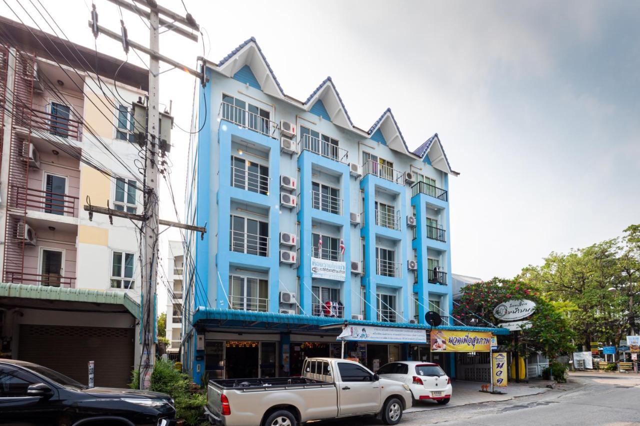 Si Fah At Bangsaen Hotel Ban Rong Khoei Exterior foto