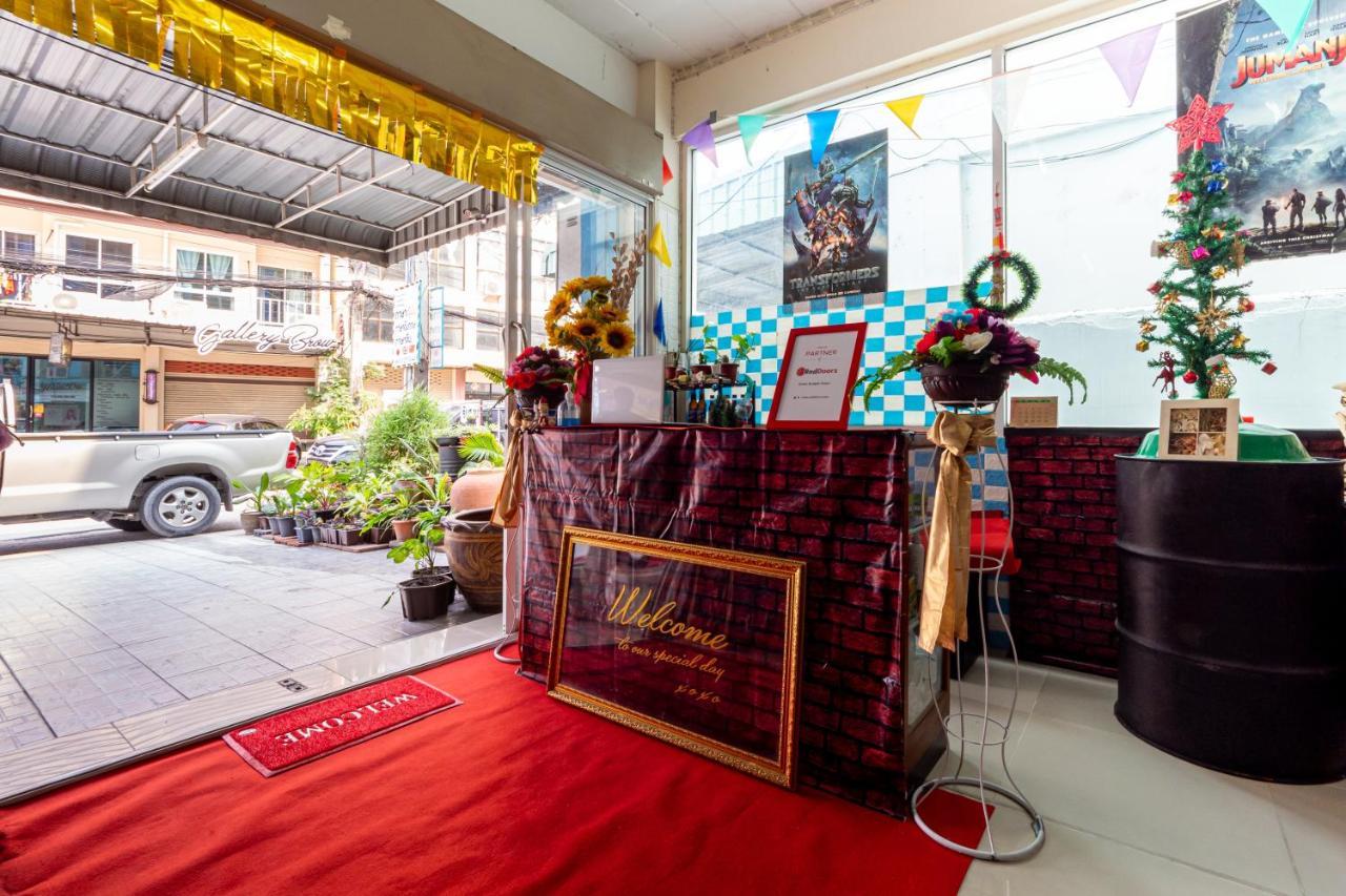 Si Fah At Bangsaen Hotel Ban Rong Khoei Exterior foto